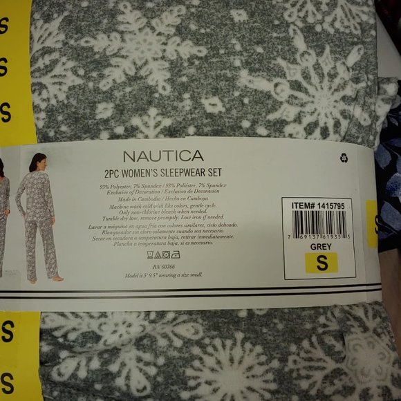 NWT!!! Nautica Women's 2 Piece Fleece Pajama Sleepwear Set (Grey) - Picture 6 of 8